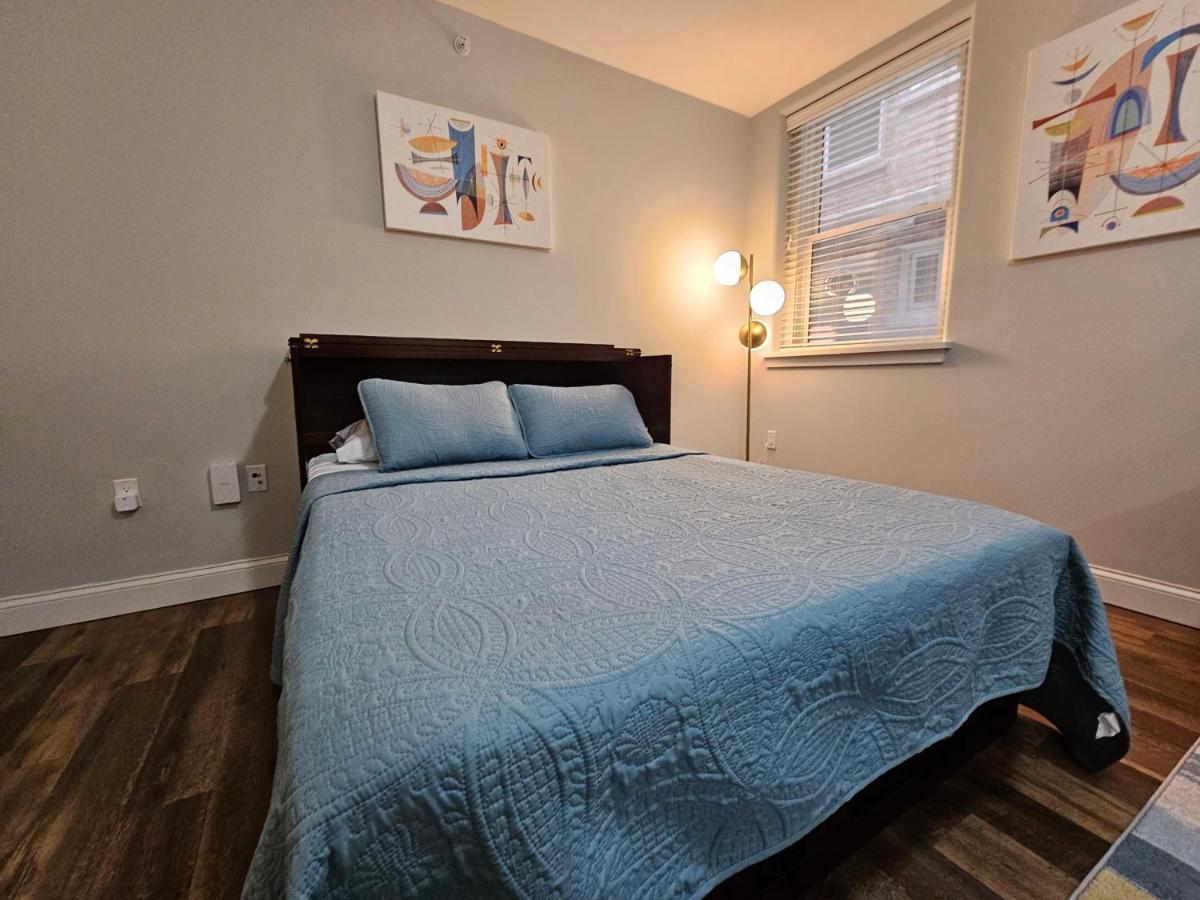 Cozy Studio At The Historic Inman Champaign Exterior foto